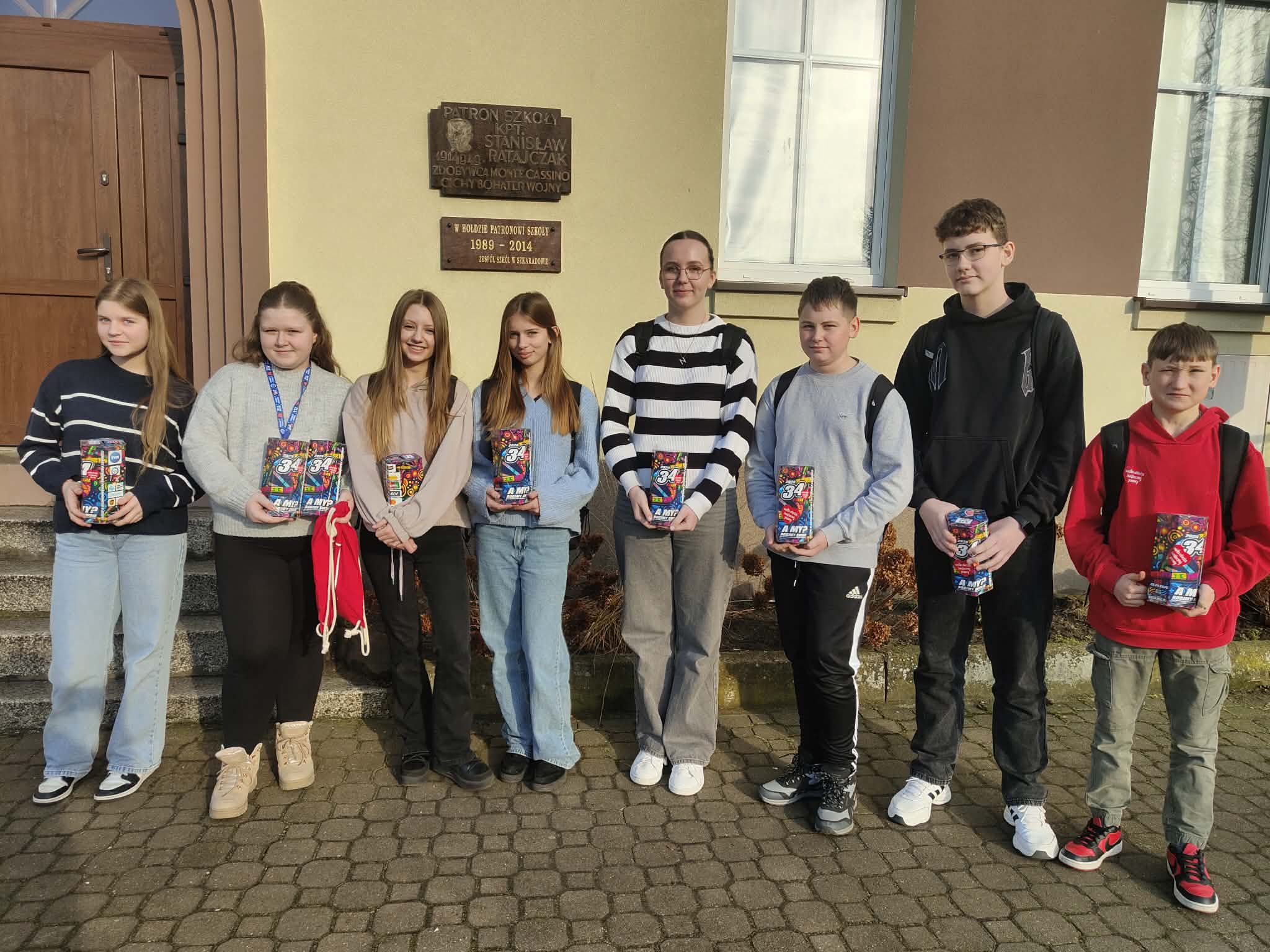 7520b749 c1b2 4e20 b73c 27336646c0c5